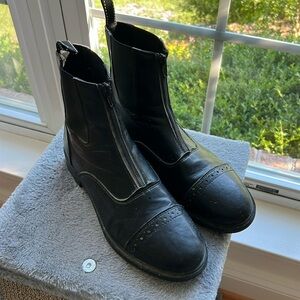 Riding Sport low rise black boots